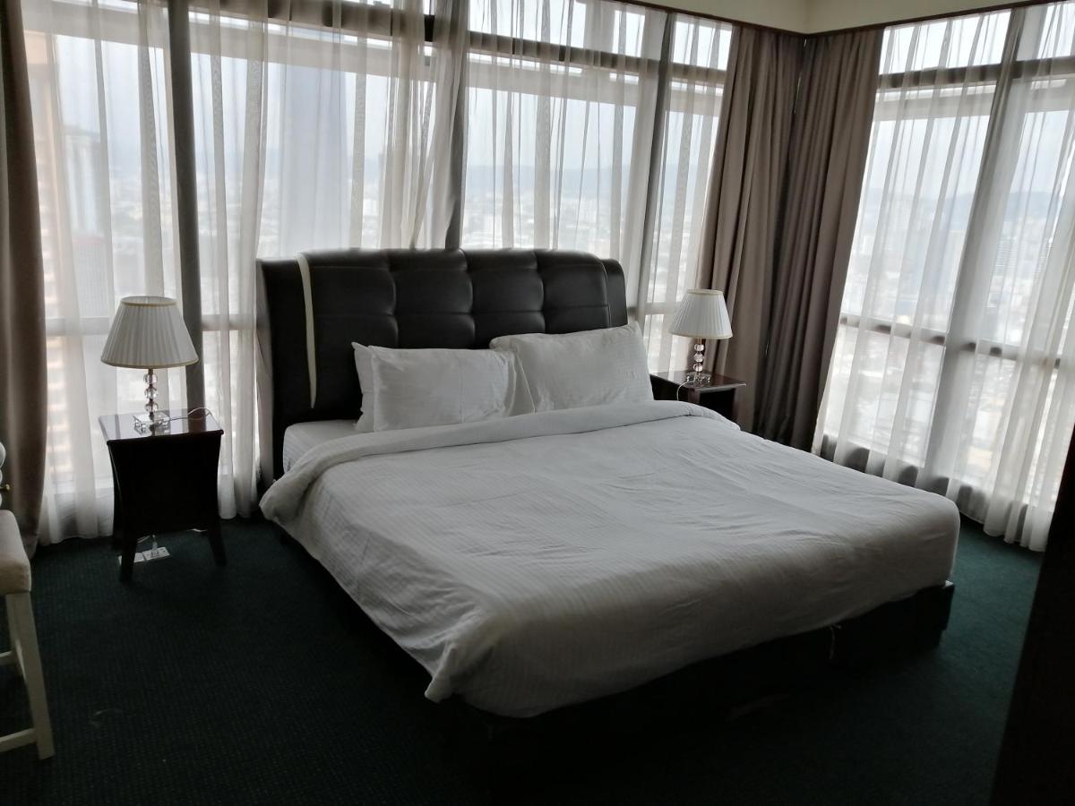 Kl Landmark Apartment At Berjay Times Square Kuala Lumpur Exterior photo