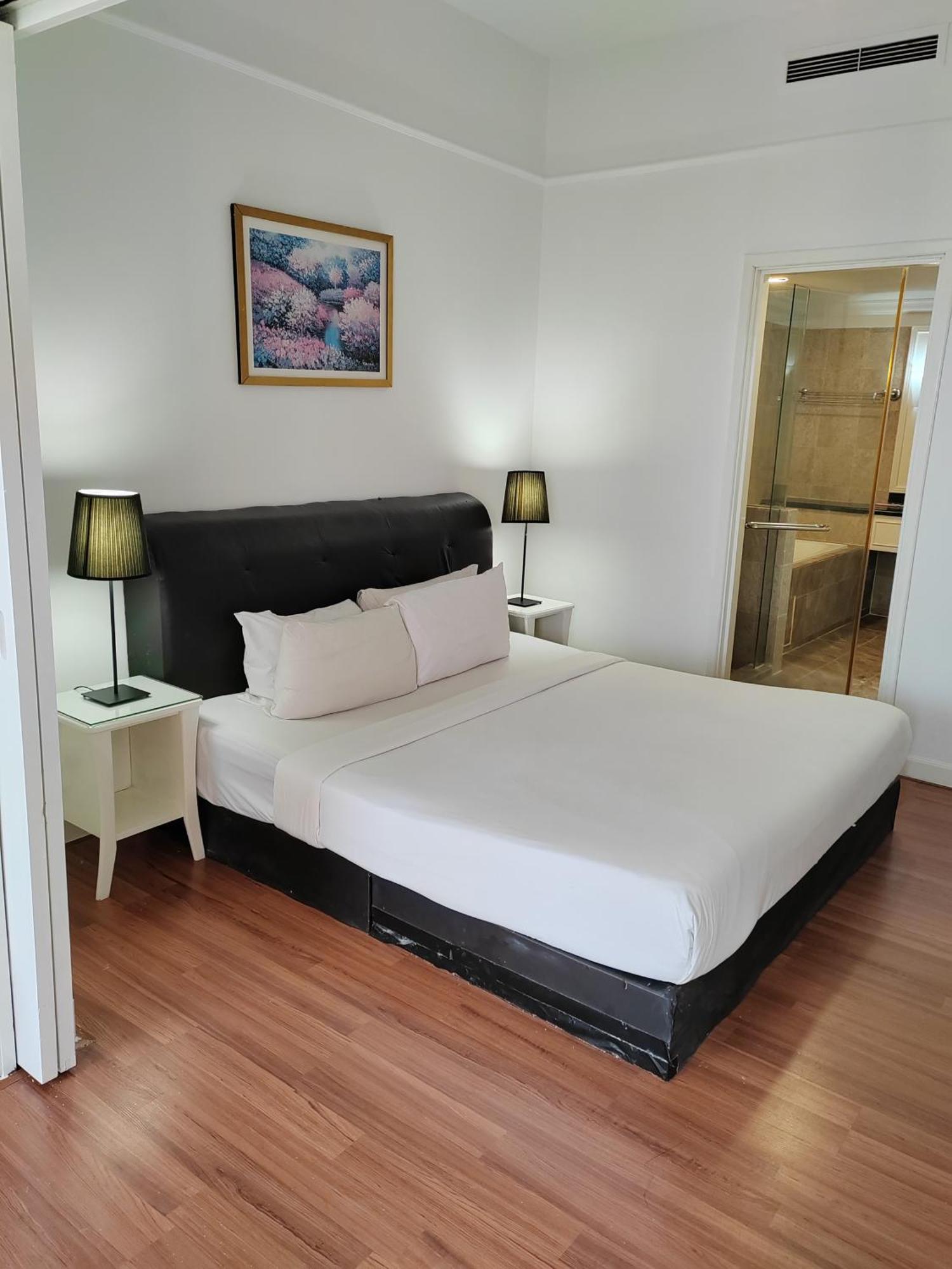 Kl Landmark Apartment At Berjay Times Square Kuala Lumpur Exterior photo